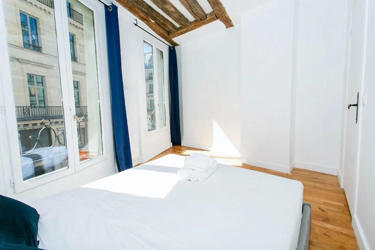 Louvre & Rivoli - Cityapartmentstay Paris France