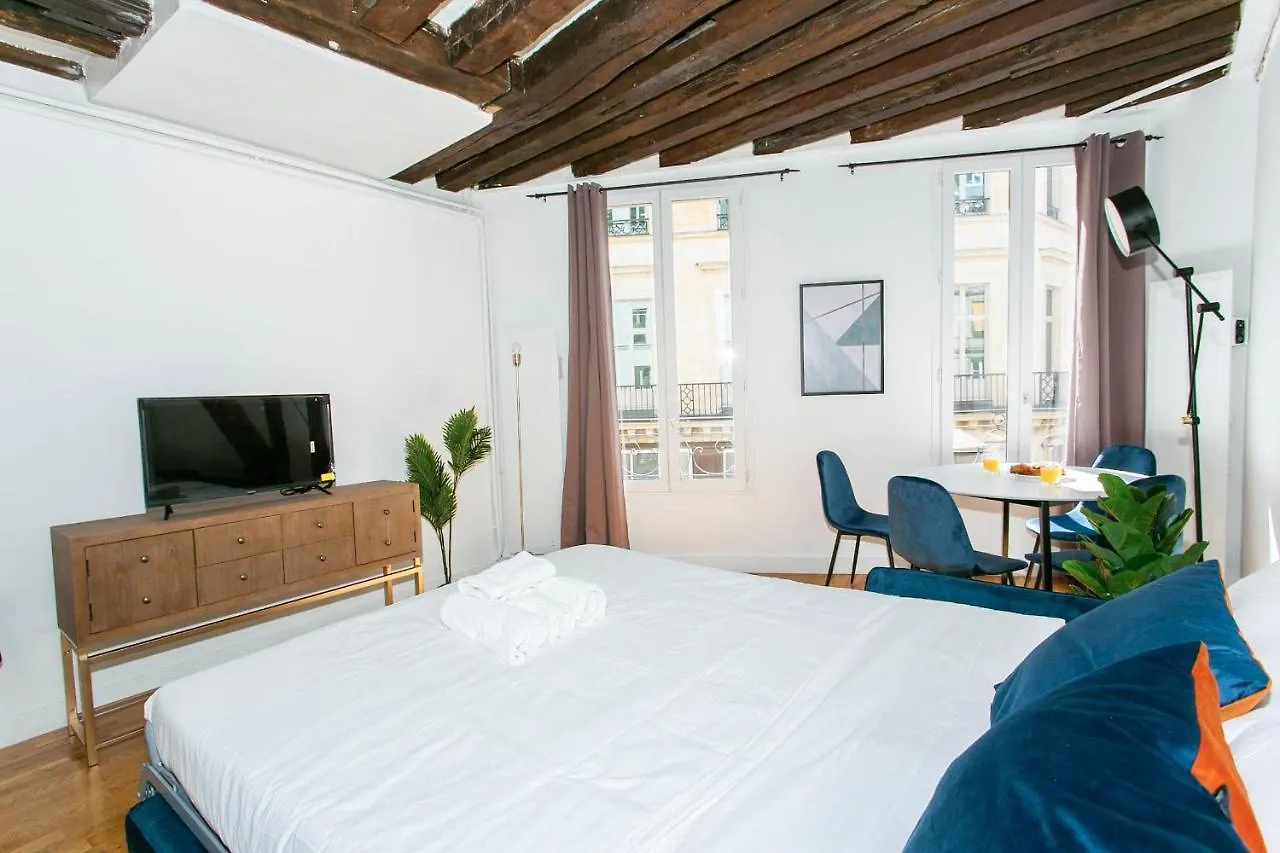 Louvre & Rivoli - Cityapartmentstay Paris 0*,