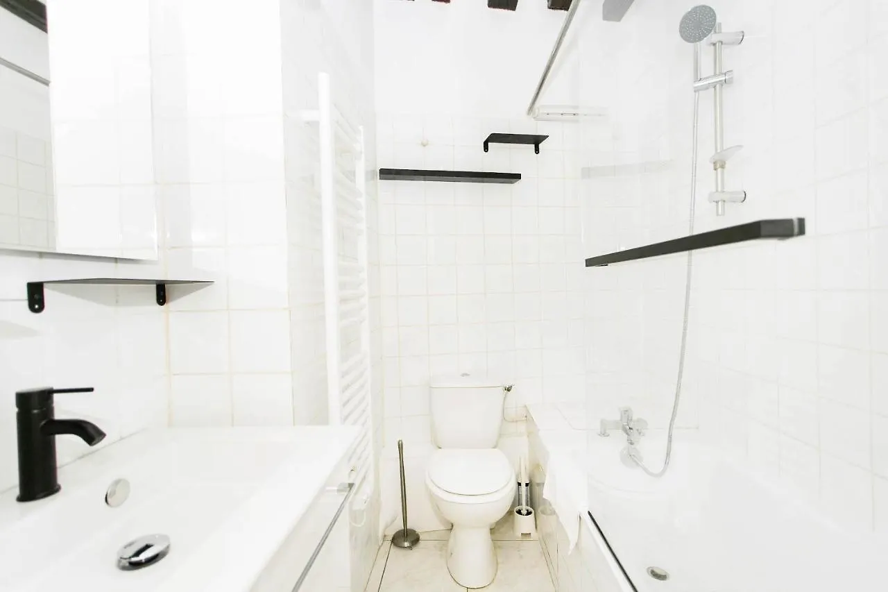Louvre & Rivoli - Cityapartmentstay Paris