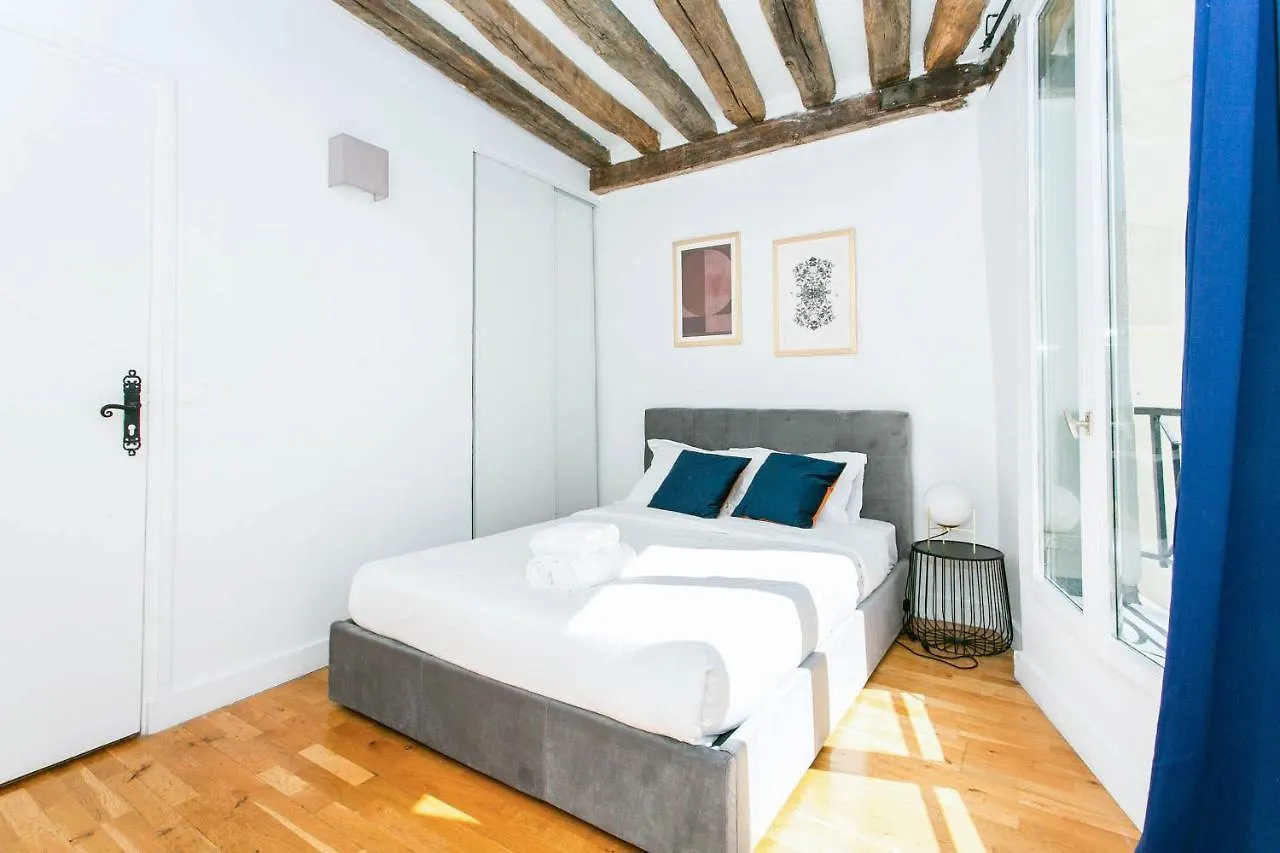 Apartment Louvre & Rivoli - Cityapartmentstay Paris