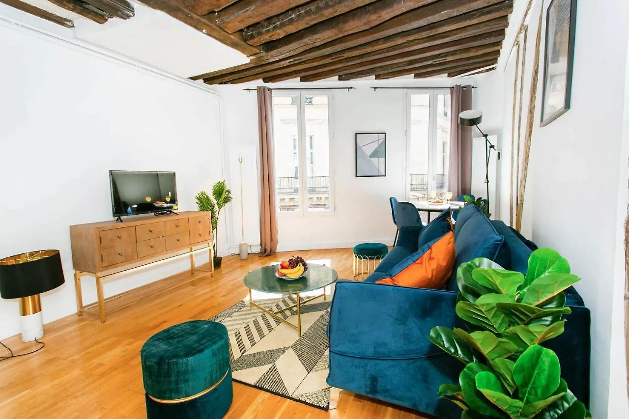 Louvre & Rivoli - Cityapartmentstay Paris France