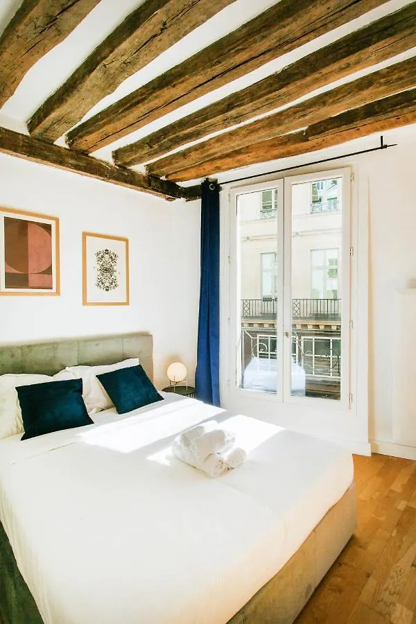 Apartment Louvre & Rivoli - Cityapartmentstay Paris France